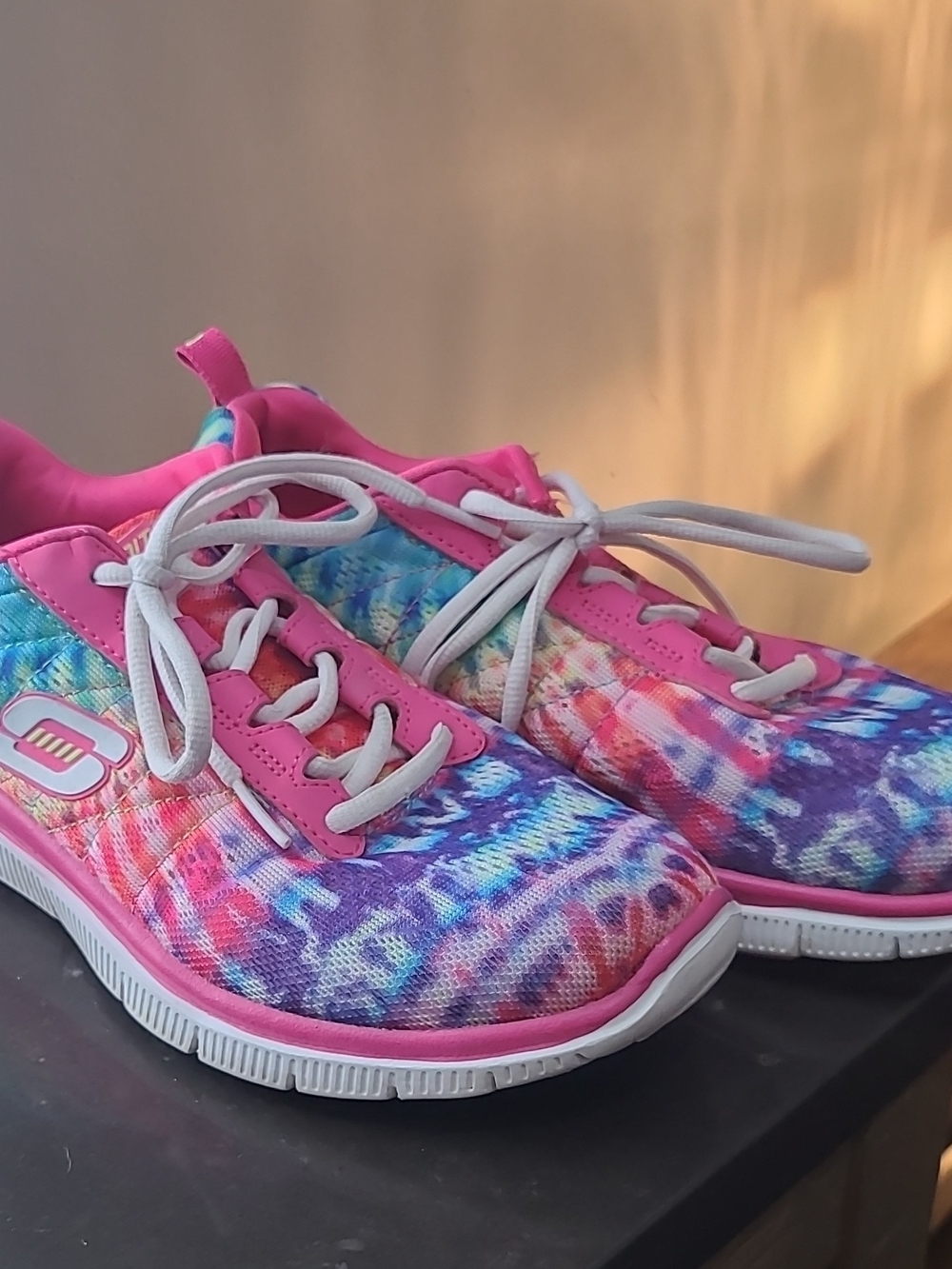 Skechers Skech-Knit Memory Foam Knit Lace-Up Tie Dye Women's Sneaker Sz 8